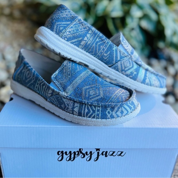 Gypsy Jazz Shoes Gypsy Jazz Aztec Canvas Shoes Poshmark